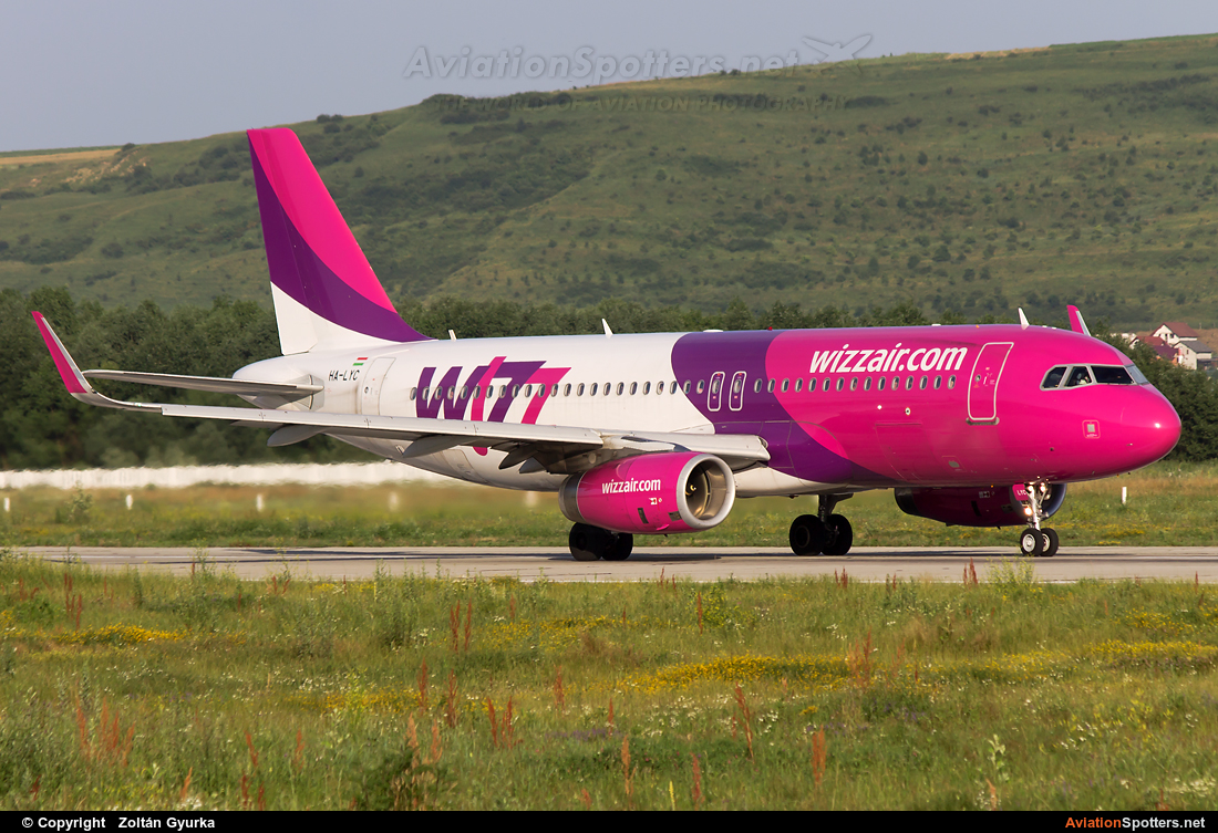 Wizz Air  -  A320  (HA-LYC) By Zoltán Gyurka (Zoltan97)