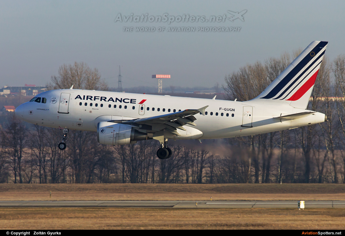 Air France  -  A318  (F-GUGN) By Zoltán Gyurka (Zoltan97)