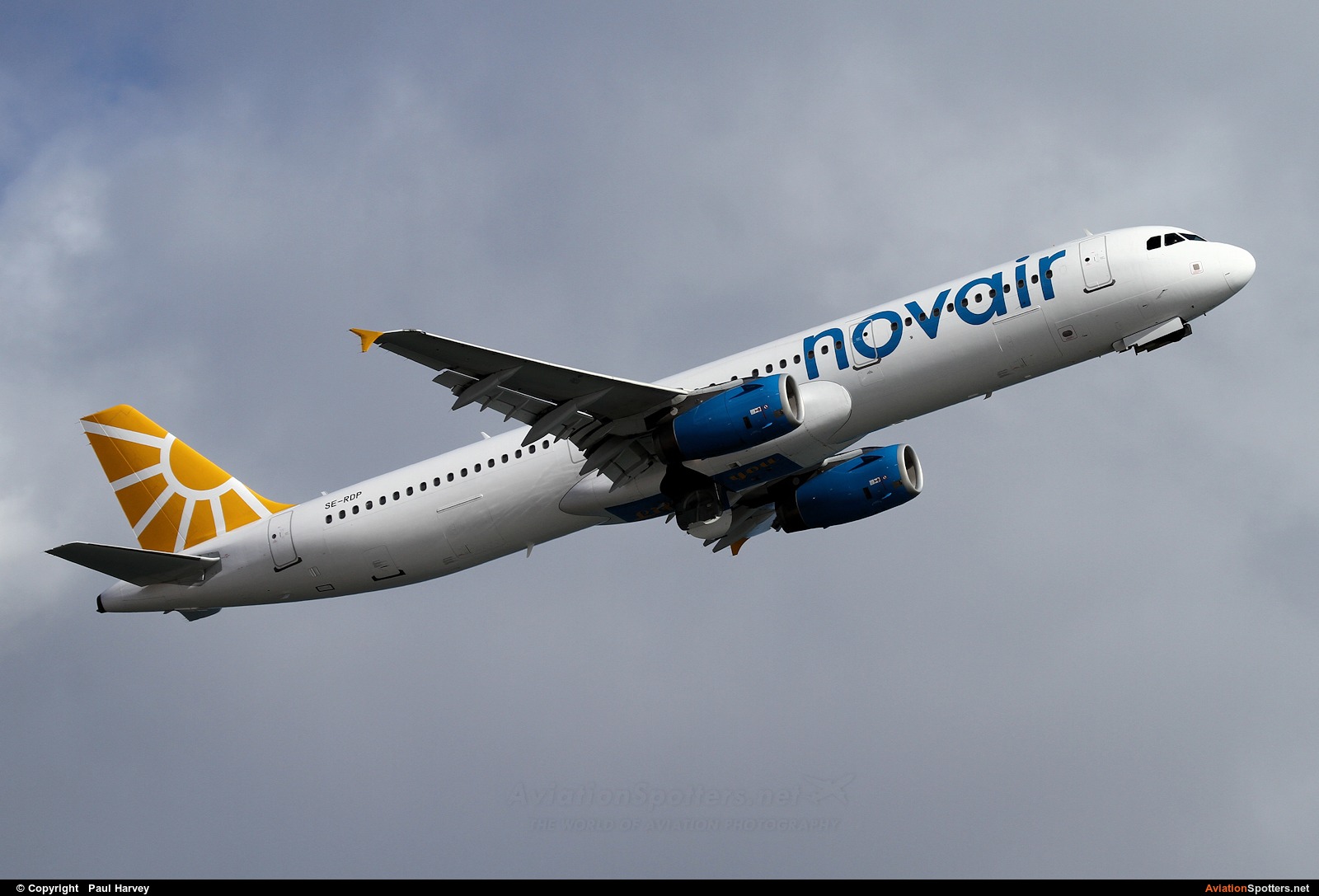 Novair  -  A321-231  (SE-RDP) By Paul Harvey (Paultojo)