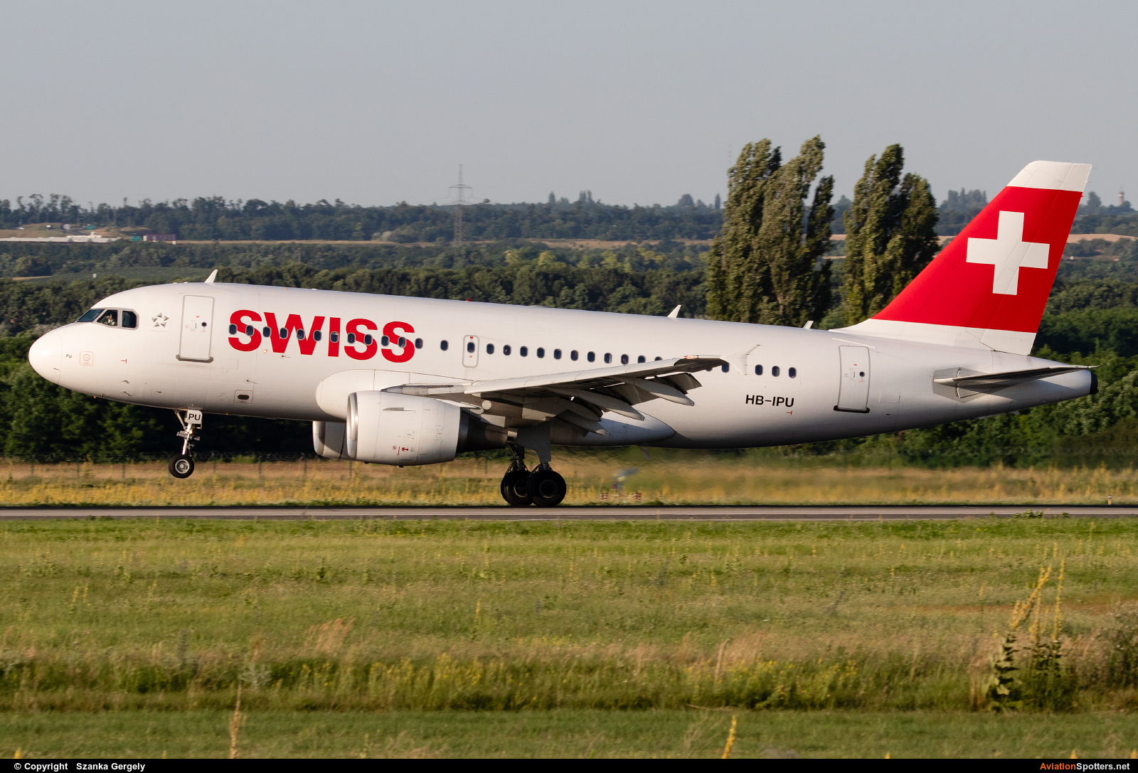 Swiss International  -  A319  (HB-IPU) By Szanka Gergely (TaxisGeri)