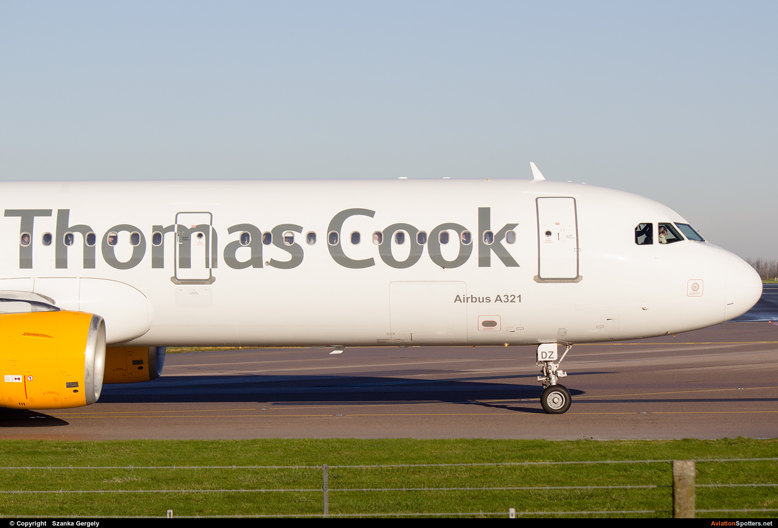 Thomas Cook  -  A321-211  (G-TCDZ) By Szanka Gergely (TaxisGeri)