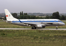Embraer - 175 (SP-LIE) - sas1965