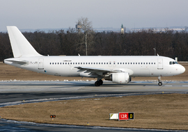 Airbus - A320 (YL-LCS) - sas1965