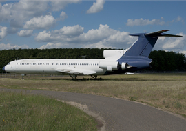 Tupolev - Tu-154B (HA-LCA) - sas1965