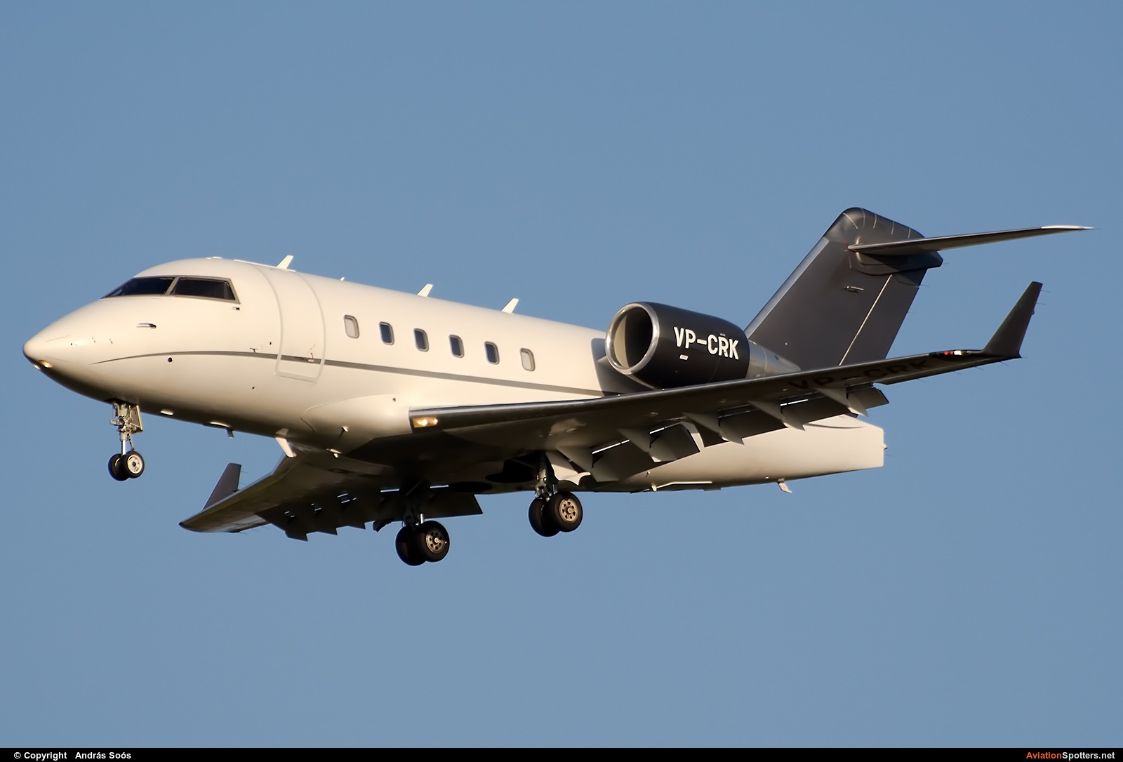 Private  -  CL-600 Challenger 604  (VP-CRK) By András Soós (sas1965)