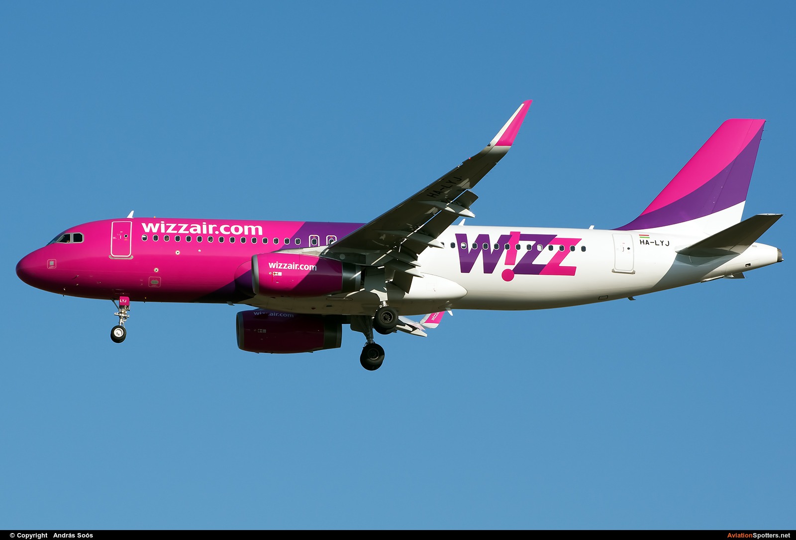 Wizz Air  -  A320-232  (HA-LYJ) By András Soós (sas1965)