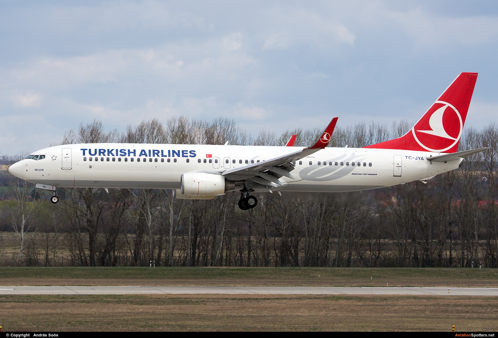 Turkish Airlines  -  737-900ER  (TC-JYA) By András Soós (sas1965)