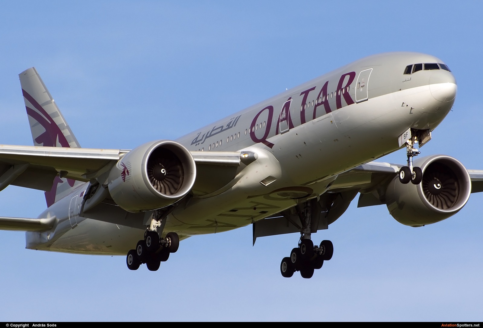Qatar Airways  -  777-200LR  (A7-BBF) By András Soós (sas1965)