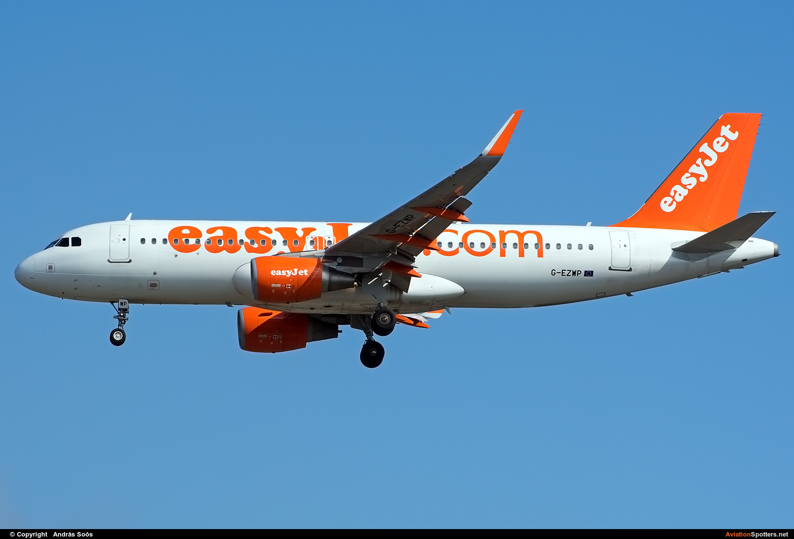 easyJet  -  A320-214  (G-EZWP) By András Soós (sas1965)