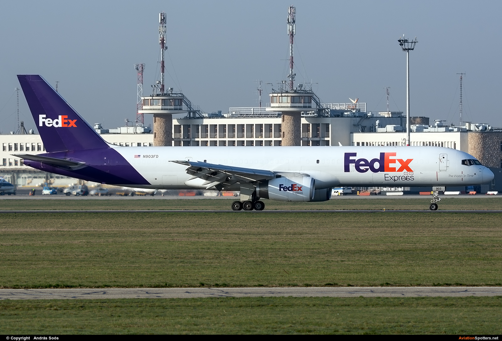 FedEx Federal Express  -  757-200F  (N903FD) By András Soós (sas1965)
