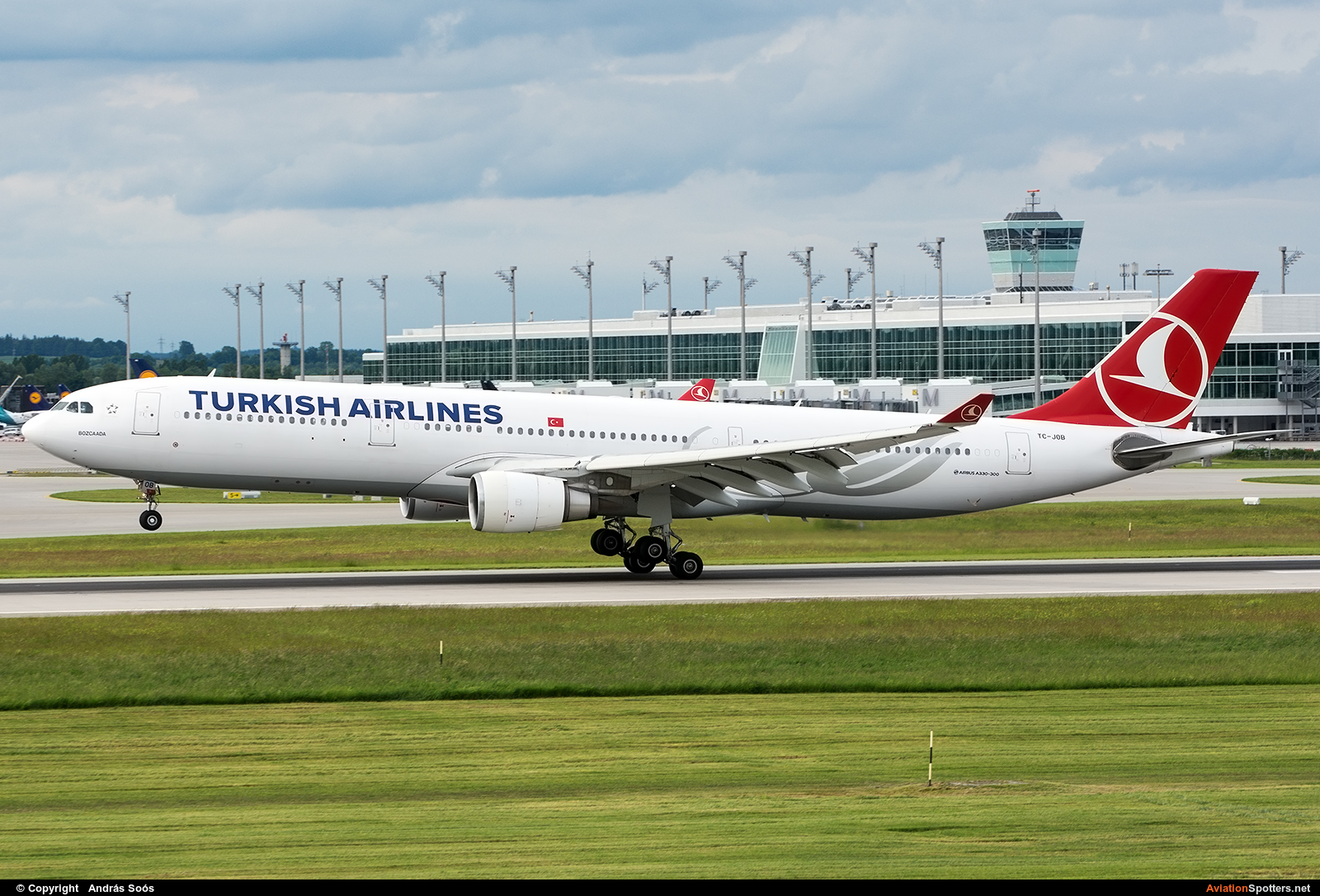 Turkish Airlines  -  A330-300  (TC-JOB) By András Soós (sas1965)