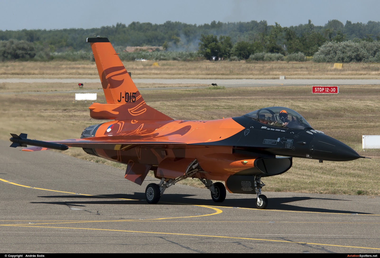 Netherlands - Air Force  -  F-16AM Fighting Falcon  (J-015) By András Soós (sas1965)