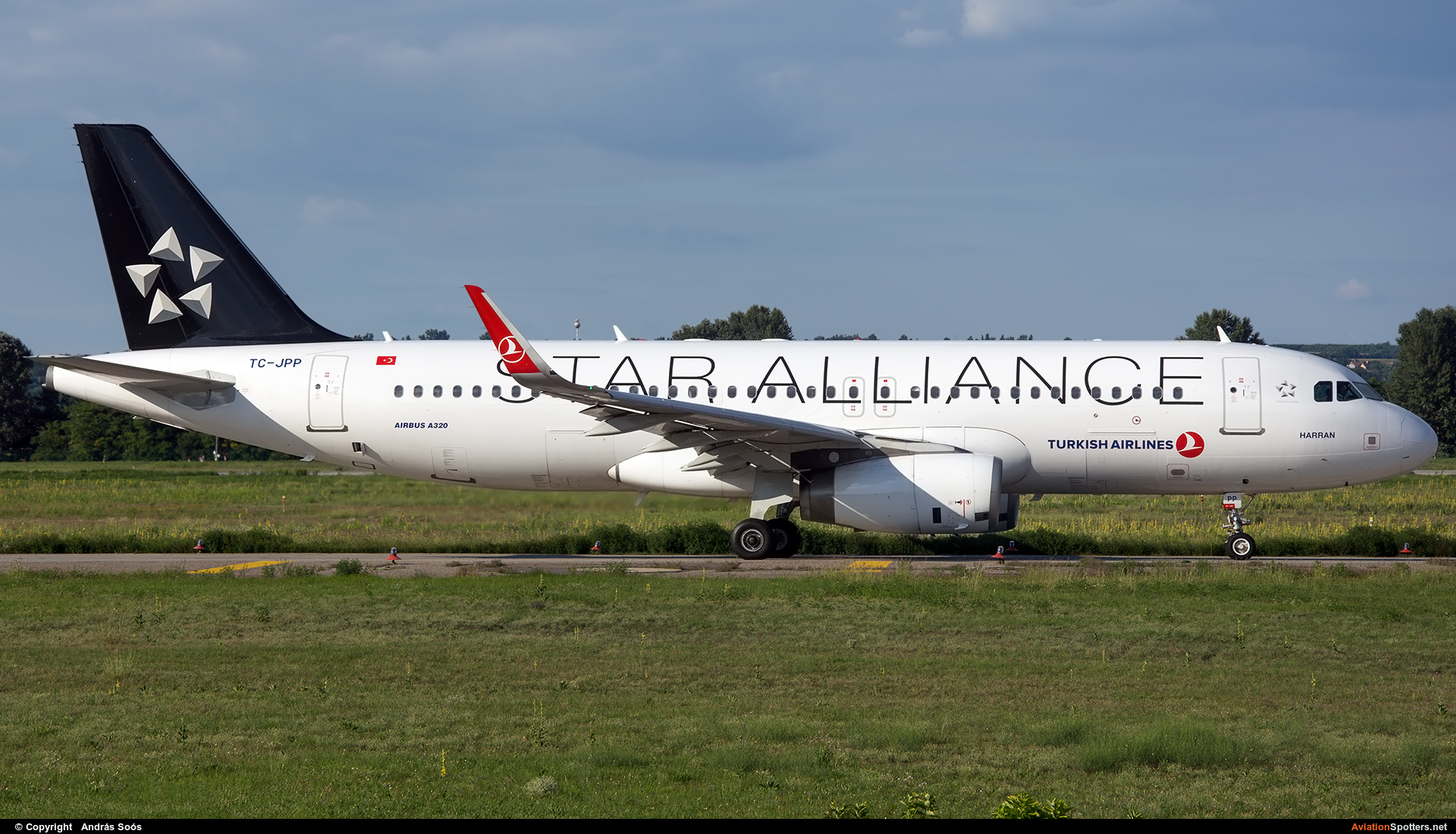 Turkish Airlines  -  A320-232  (TC-JPP) By András Soós (sas1965)