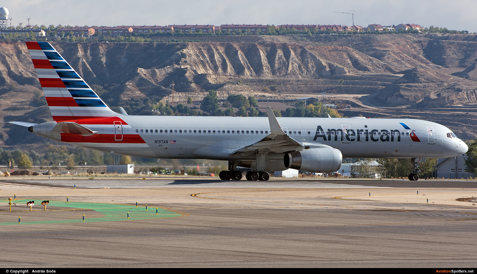 American Airlines  -  757-200  (N197AN) By András Soós (sas1965)