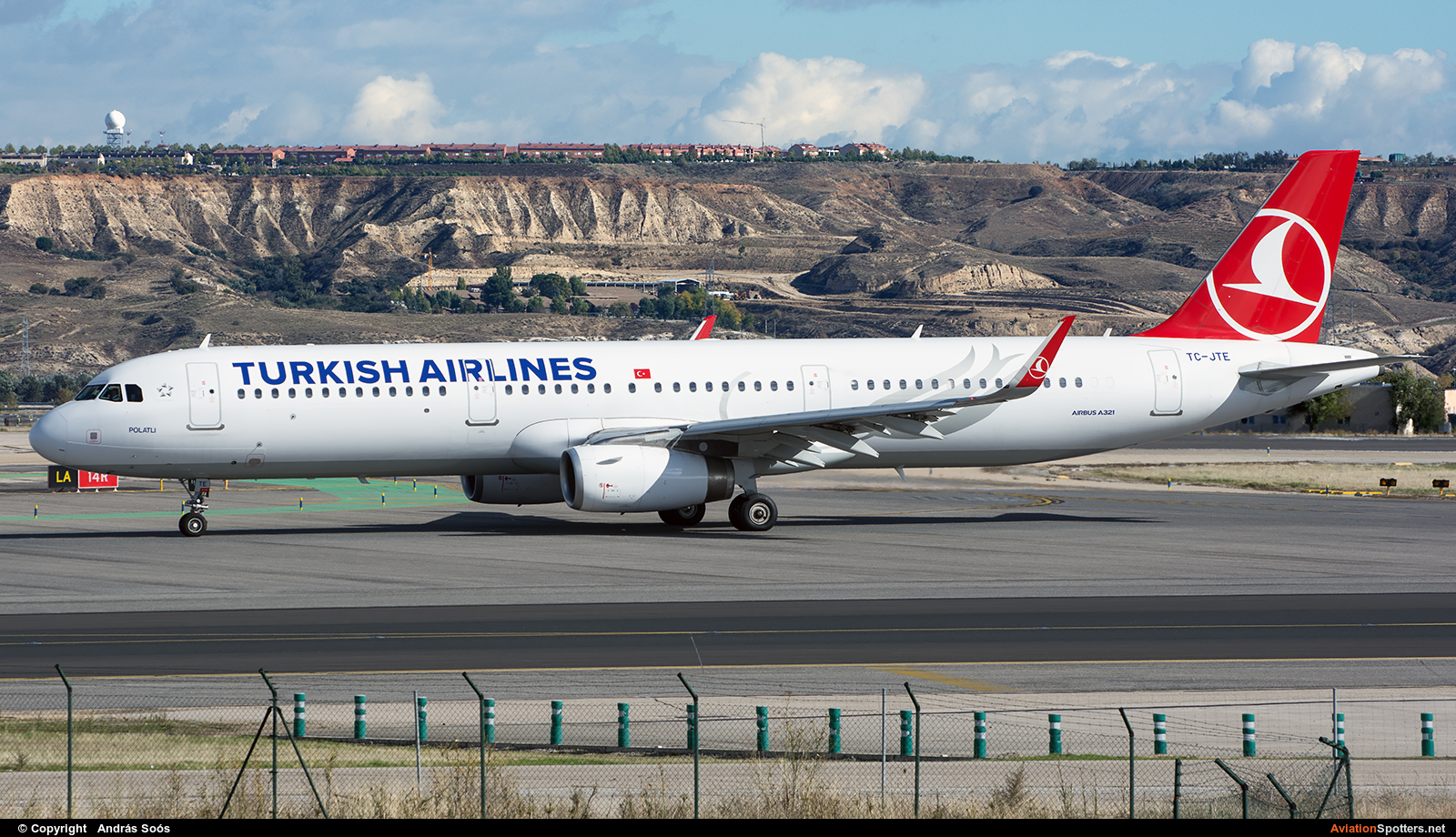 Turkish Airlines  -  A321  (TC-JTE) By András Soós (sas1965)