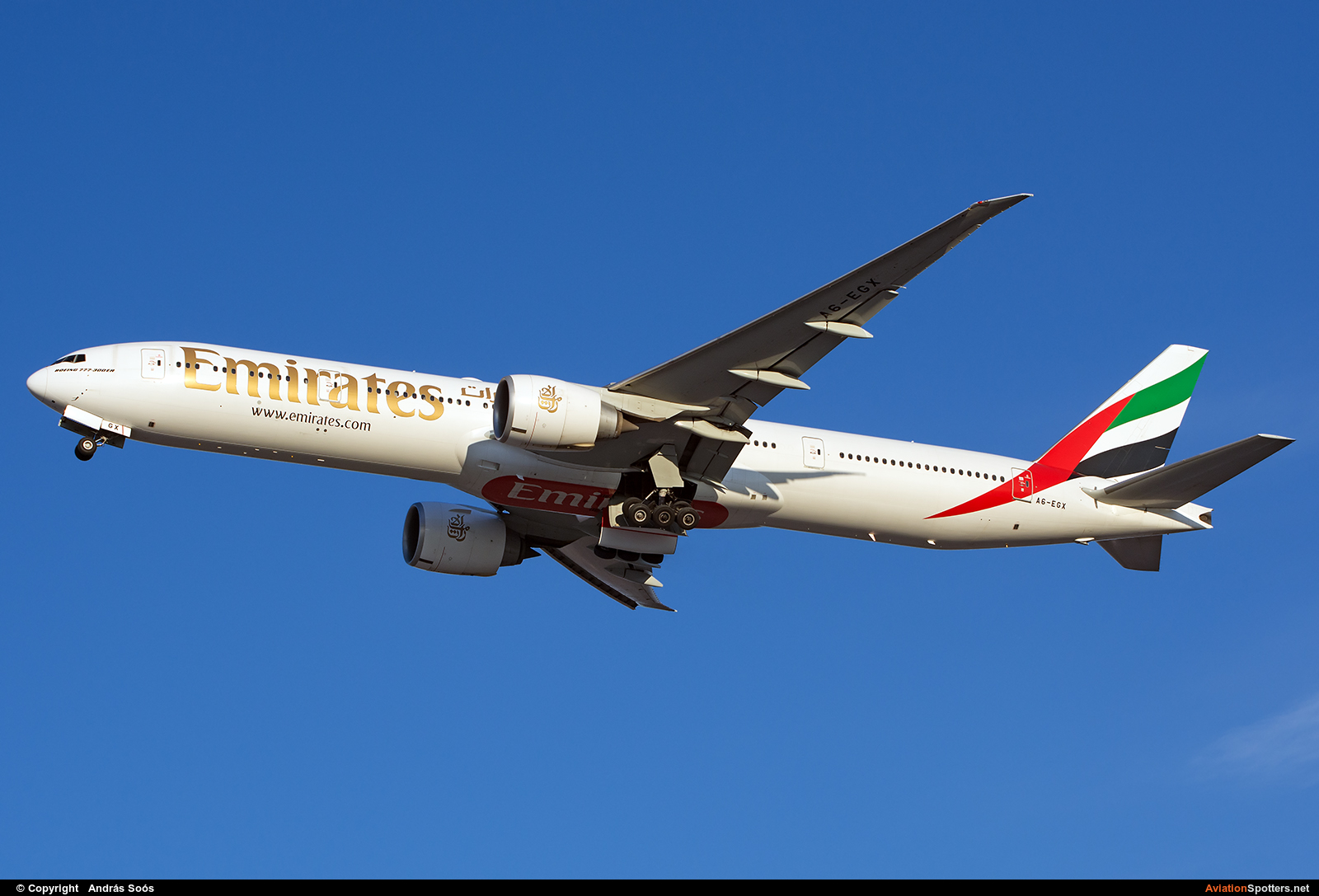 Emirates Airlines  -  777-300ER  (A6-EGX) By András Soós (sas1965)
