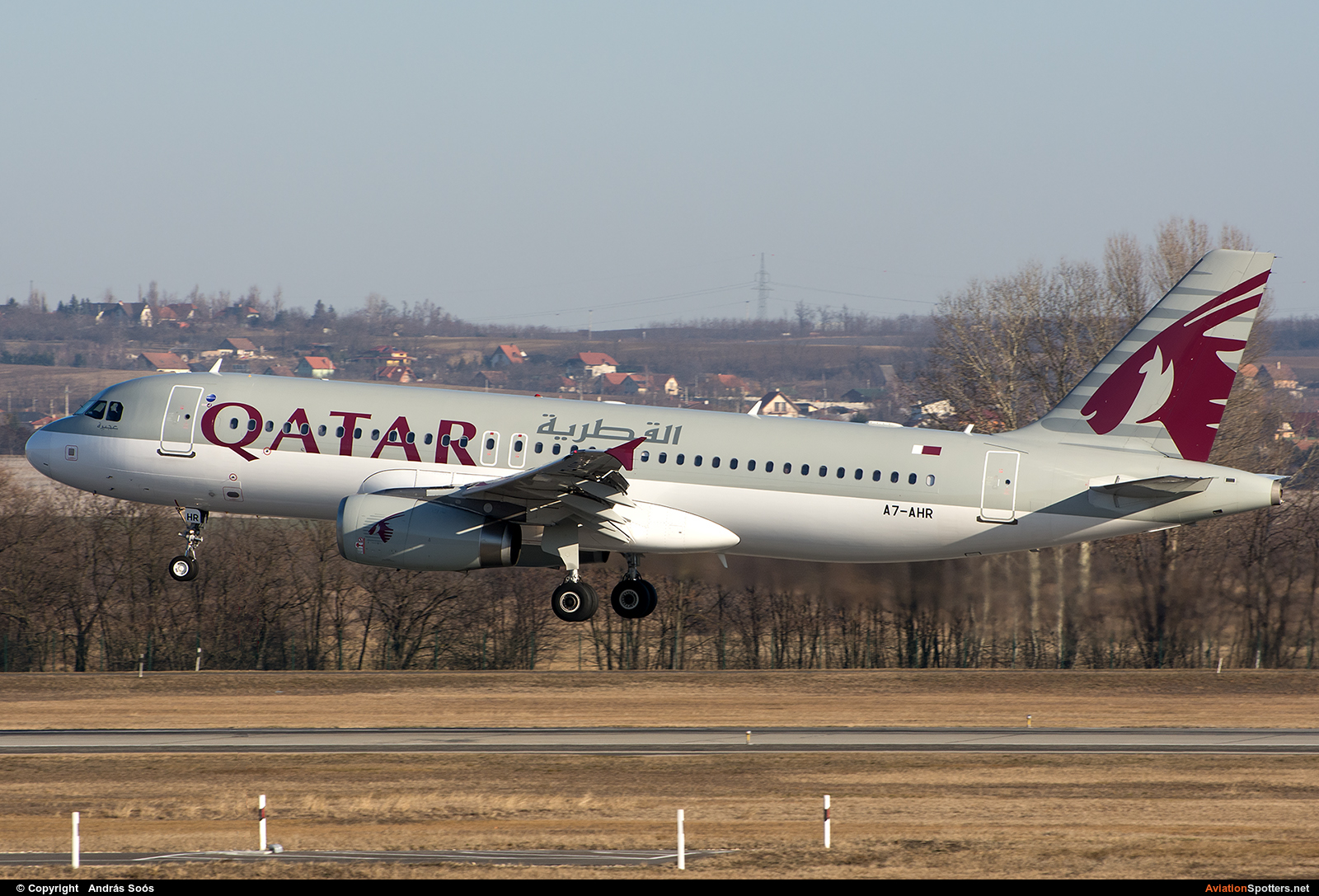 Qatar Airways  -  A320-232  (A7-AHR) By András Soós (sas1965)