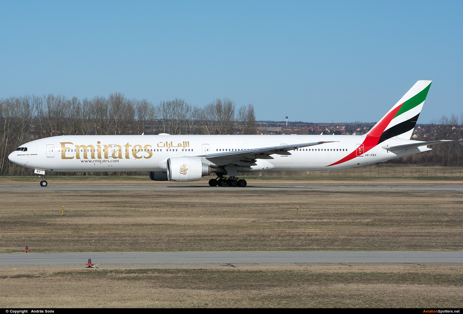 Emirates Airlines  -  777-300ER  (A6-EBS) By András Soós (sas1965)