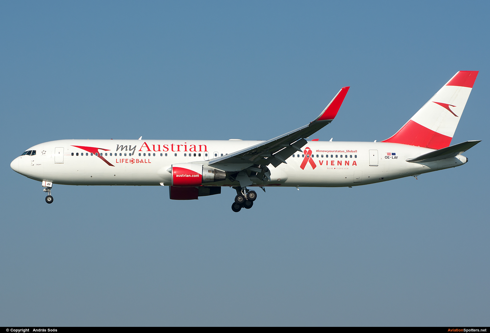Austrian Airlines  -  767-300ER  (OE-LAY) By András Soós (sas1965)