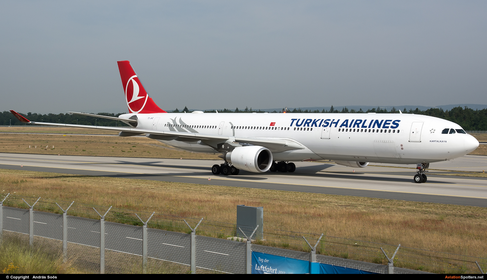 Turkish Airlines  -  A330-200  (TC-JNZ) By András Soós (sas1965)
