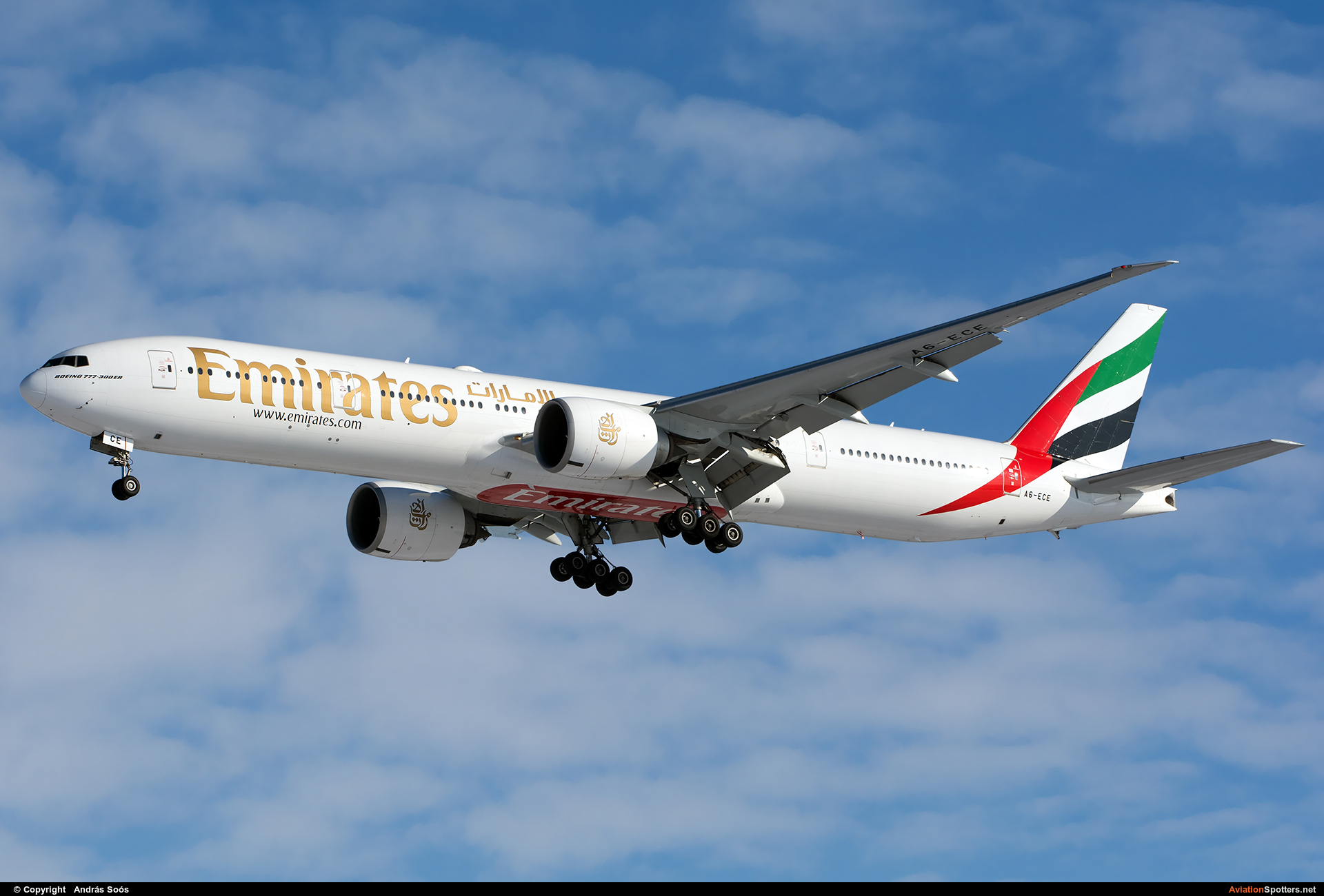 Emirates Airlines  -  777-300ER  (A6-ECE) By András Soós (sas1965)