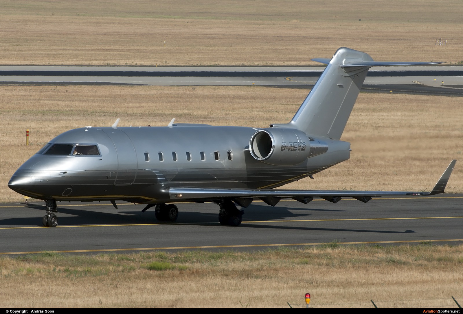 Private  -  CL-600 Challenger 600  (G-REYS) By András Soós (sas1965)