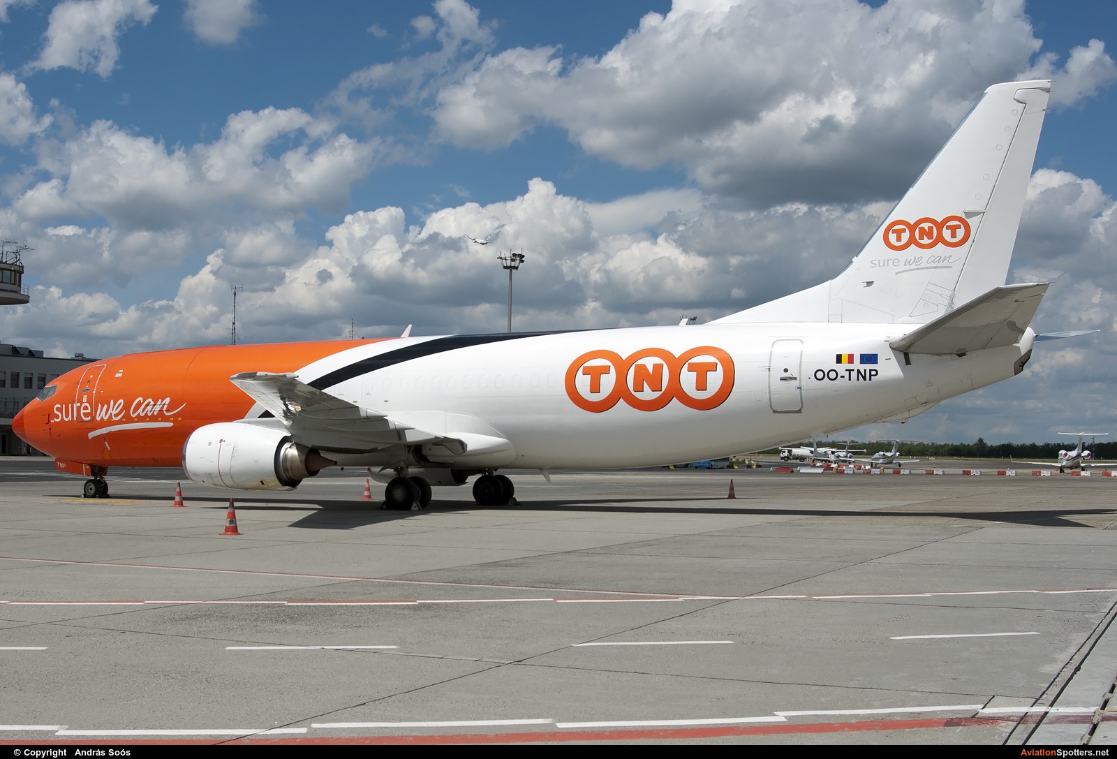 TNT  -  737-400F  (OO-TNP) By András Soós (sas1965)