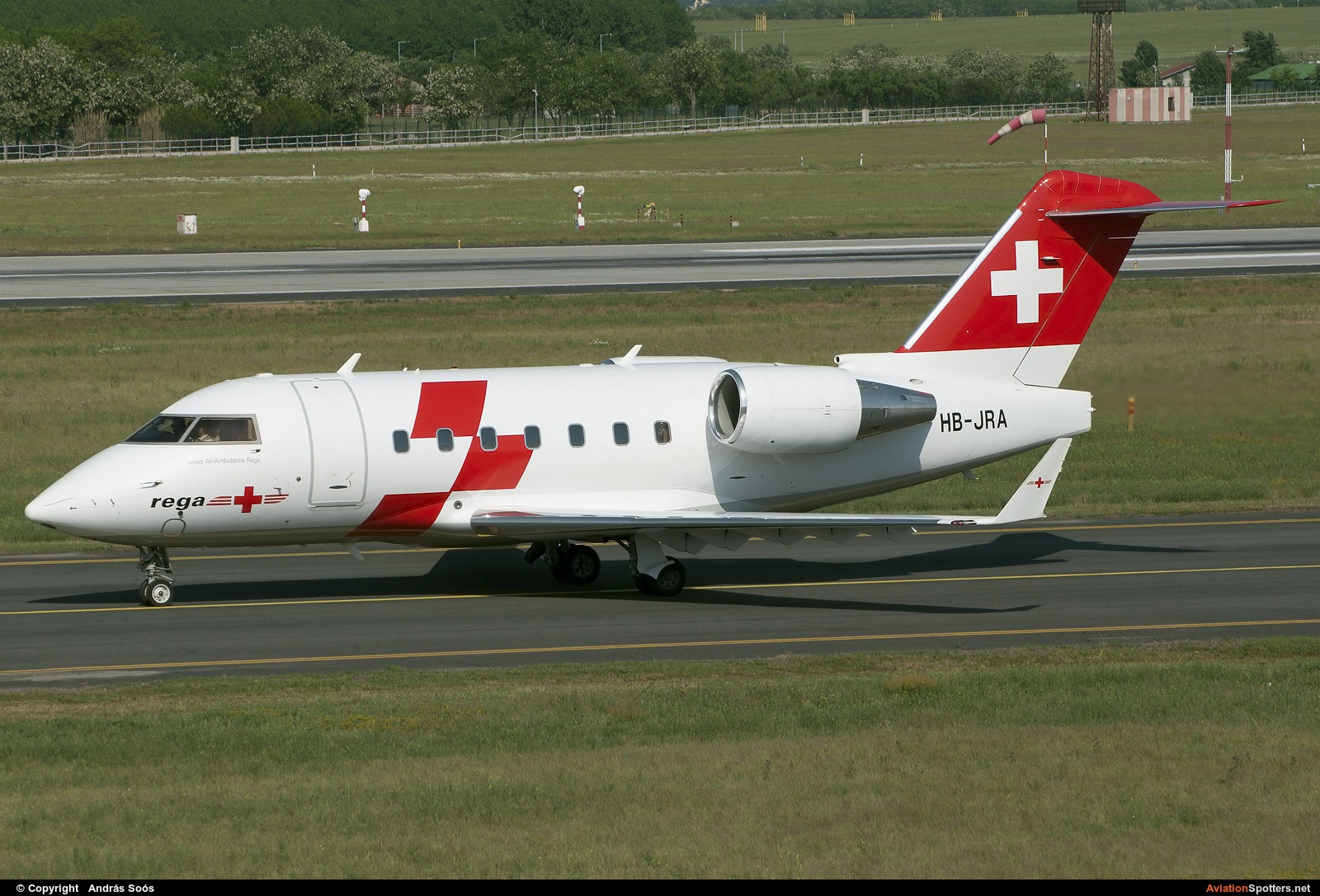 Swiss Air Ambulance  -  CL-600 Challenger 604  (HB-JRA) By András Soós (sas1965)