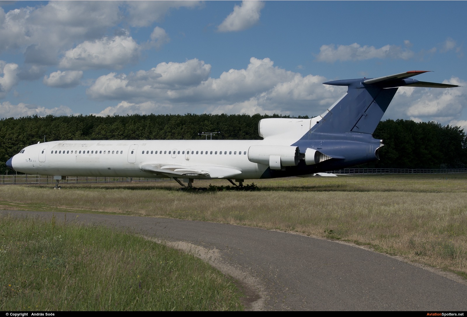 Malev  -  Tu-154B  (HA-LCA) By András Soós (sas1965)