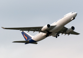 Airbus - A330-243 (TS-IRA) - Misixx