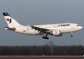 Airbus - A310 (EP-IBL) - Misixx