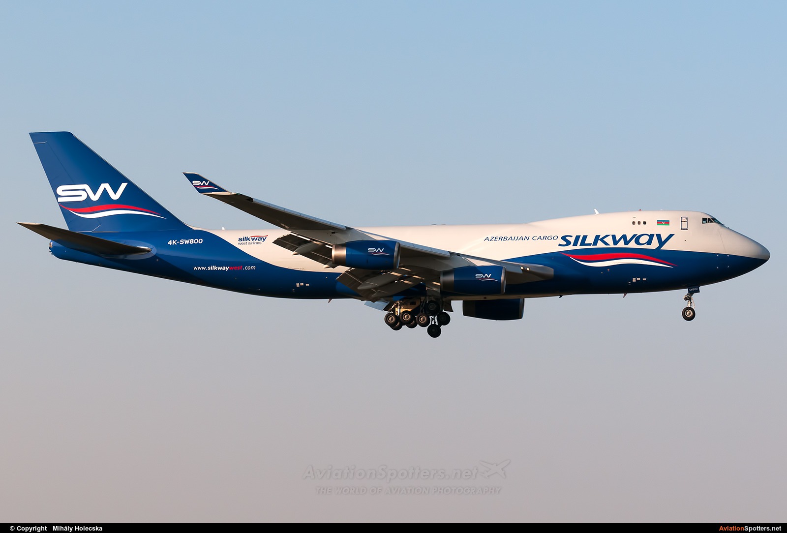 Silk Way Airlines  -  747-400F  (4K-SW800) By Mihály Holecska (Misixx)