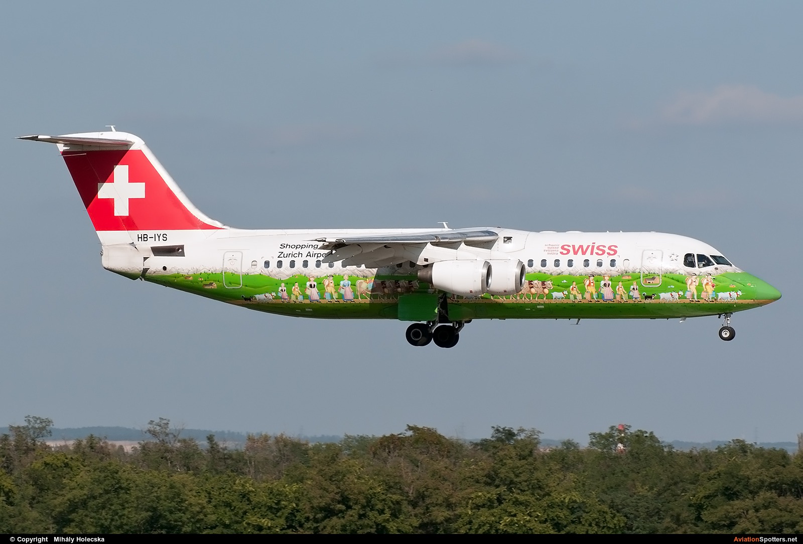 Swiss International  -  BAe 146-300-Avro RJ100  (HB-IYS) By Mihály Holecska (Misixx)