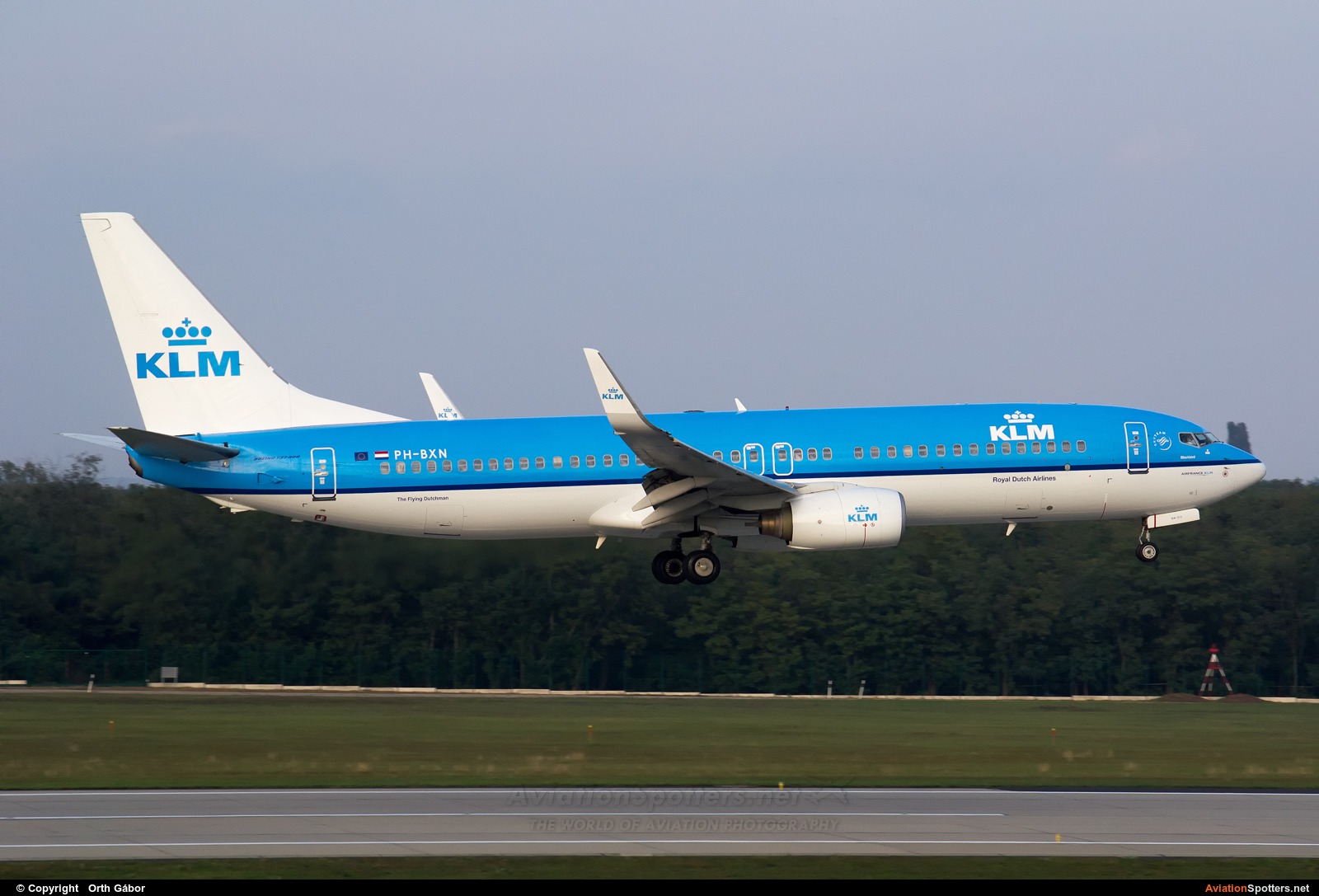 KLM  -  737-800  (PH-BXN) By Orth Gábor (Roodkop)