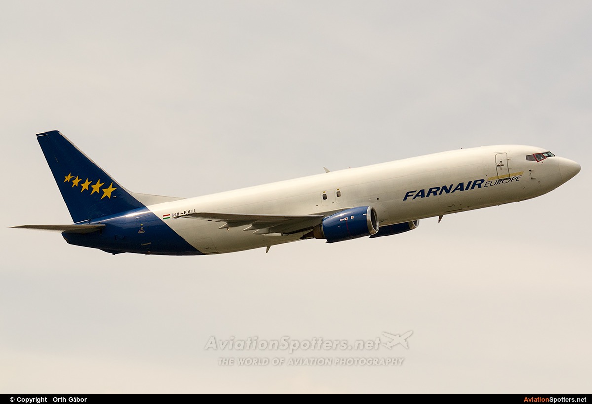 Farnair Europe  -  737-400F  (HA-FAU) By Orth Gábor (Roodkop)