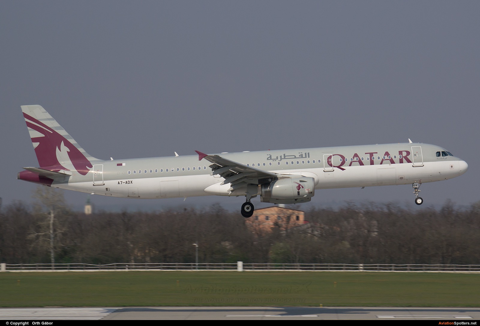 Qatar Airways  -  A321  (A7-ADX) By Orth Gábor (Roodkop)