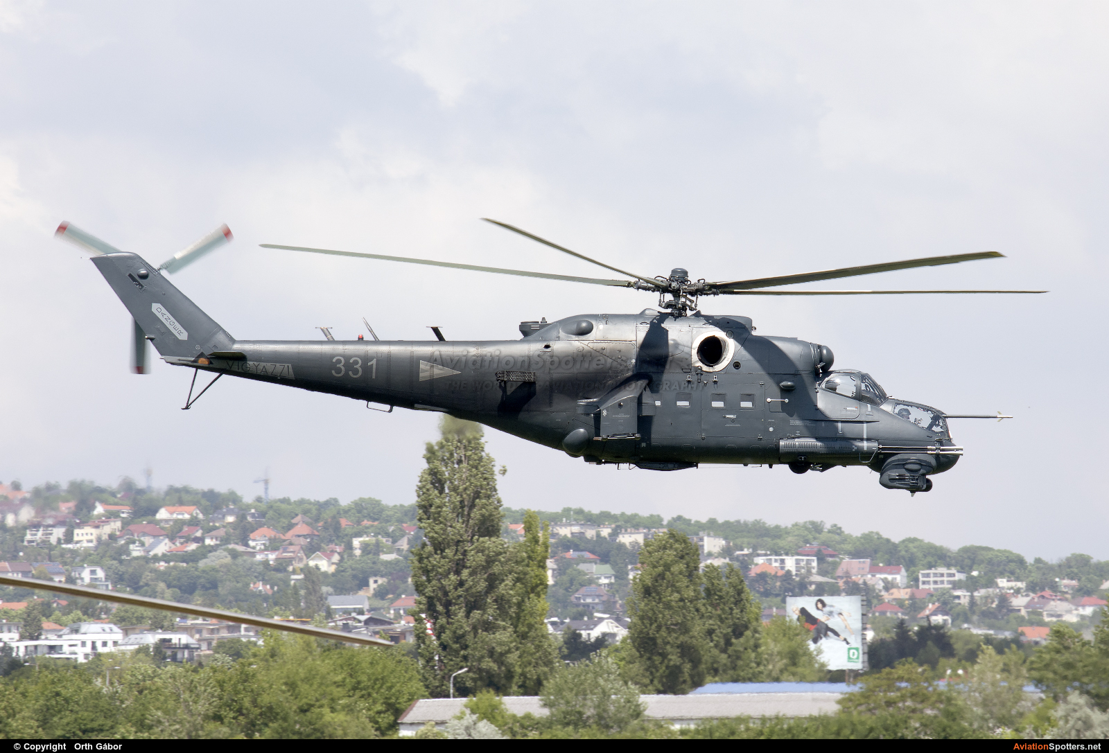 Hungary - Air Force  -  Mi-24P  (331) By Orth Gábor (Roodkop)