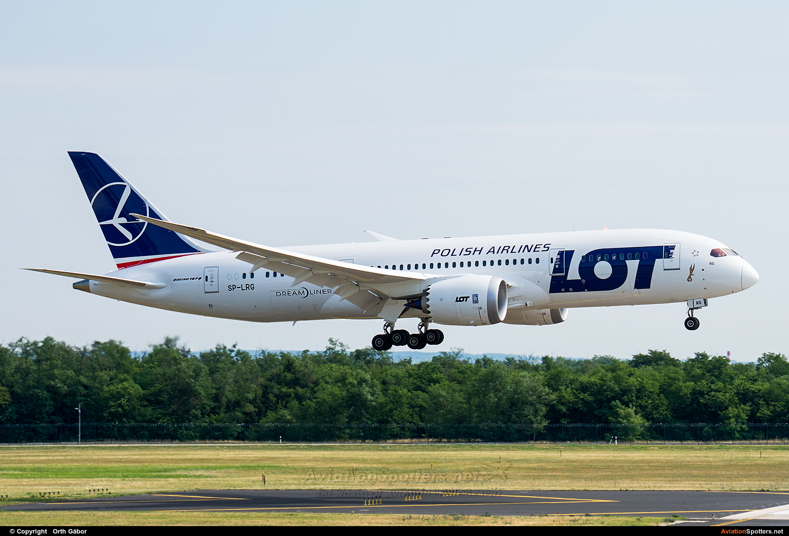 LOT - Polish Airlines  -  787-8 Dreamliner  (SP-LRG) By Orth Gábor (Roodkop)