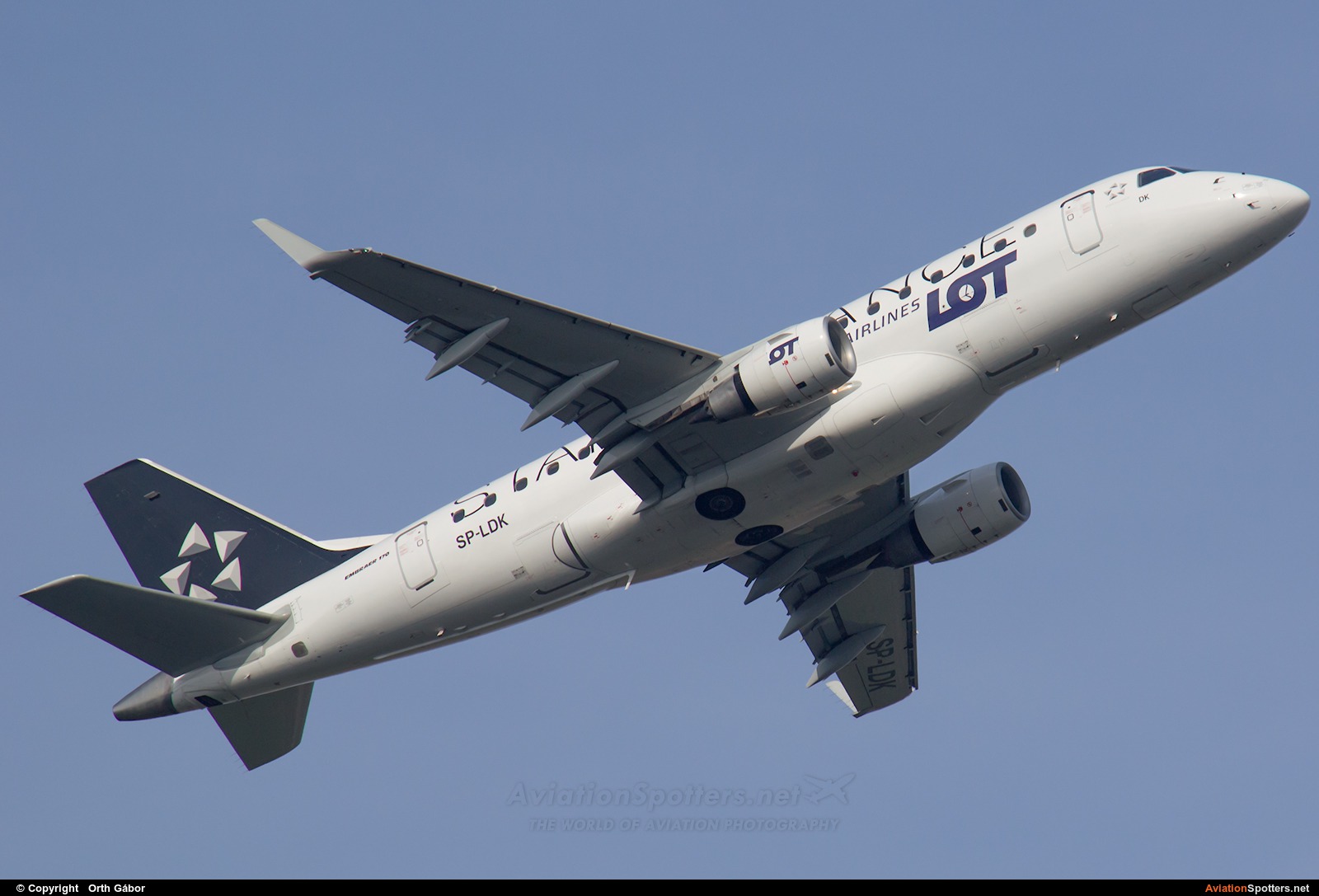 LOT - Polish Airlines  -  170  (SP-LDK) By Orth Gábor (Roodkop)