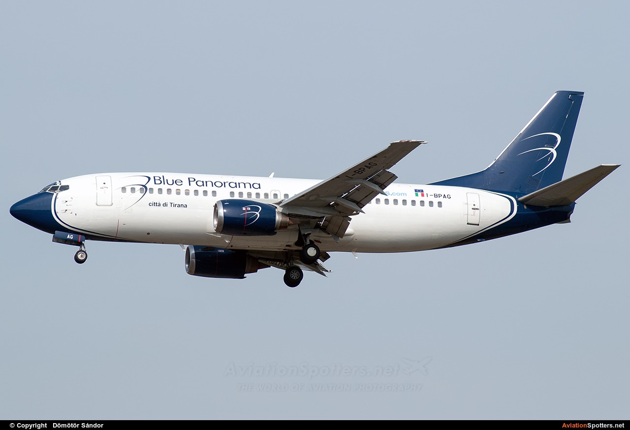 Blue Panorama Airlines  -  737-300  (I-BPAG) By Dömötör Sándor (mat1899)