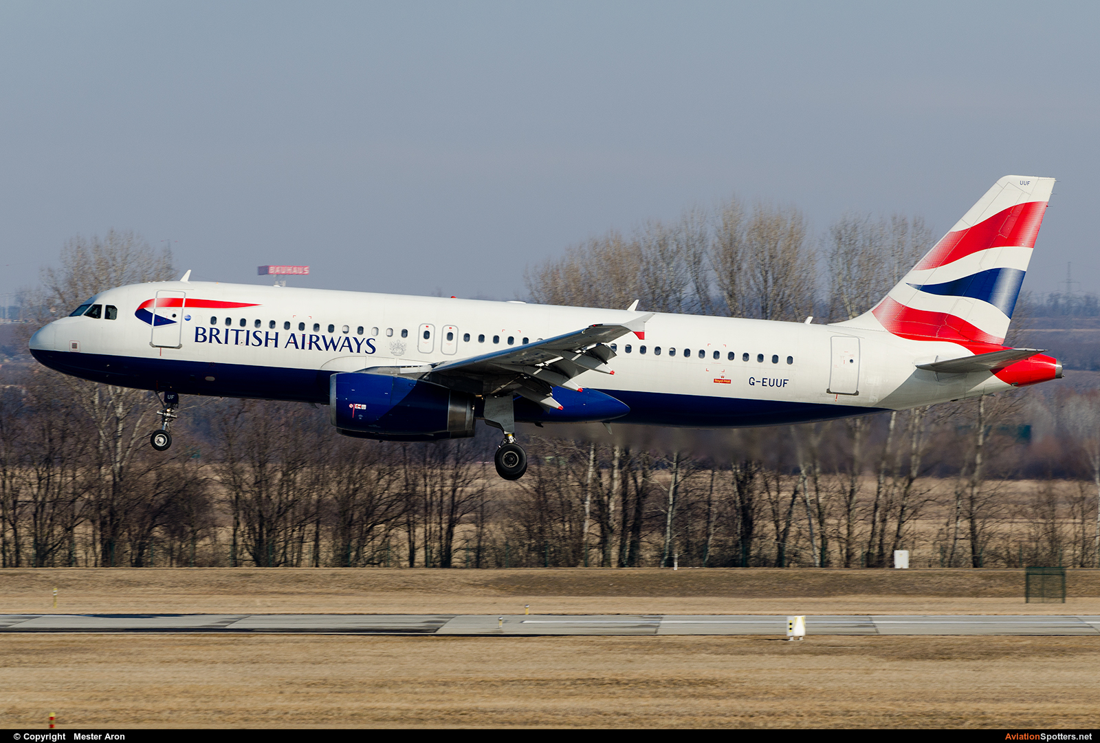 British Airways  -  A320-232  (G-EUUF) By Mester Aron (MesterAron)