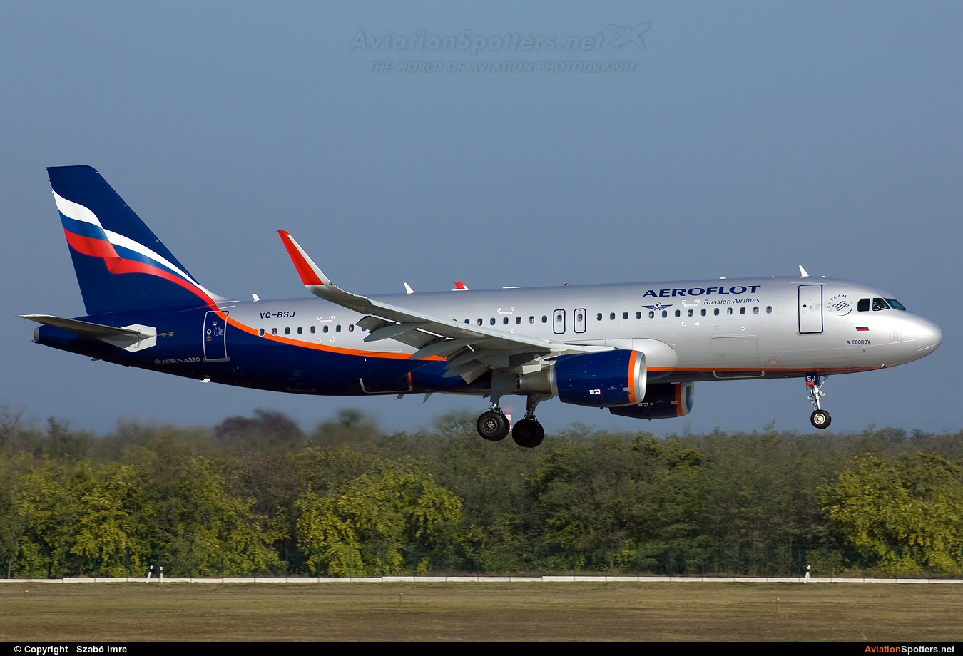 Aeroflot  -  A320-214  (VQ-BSJ) By Szabó Imre (SzImre71)