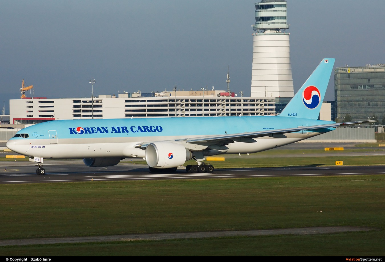 Korean Air Cargo  -  777-200F  (HL8226) By Szabó Imre (SzImre71)