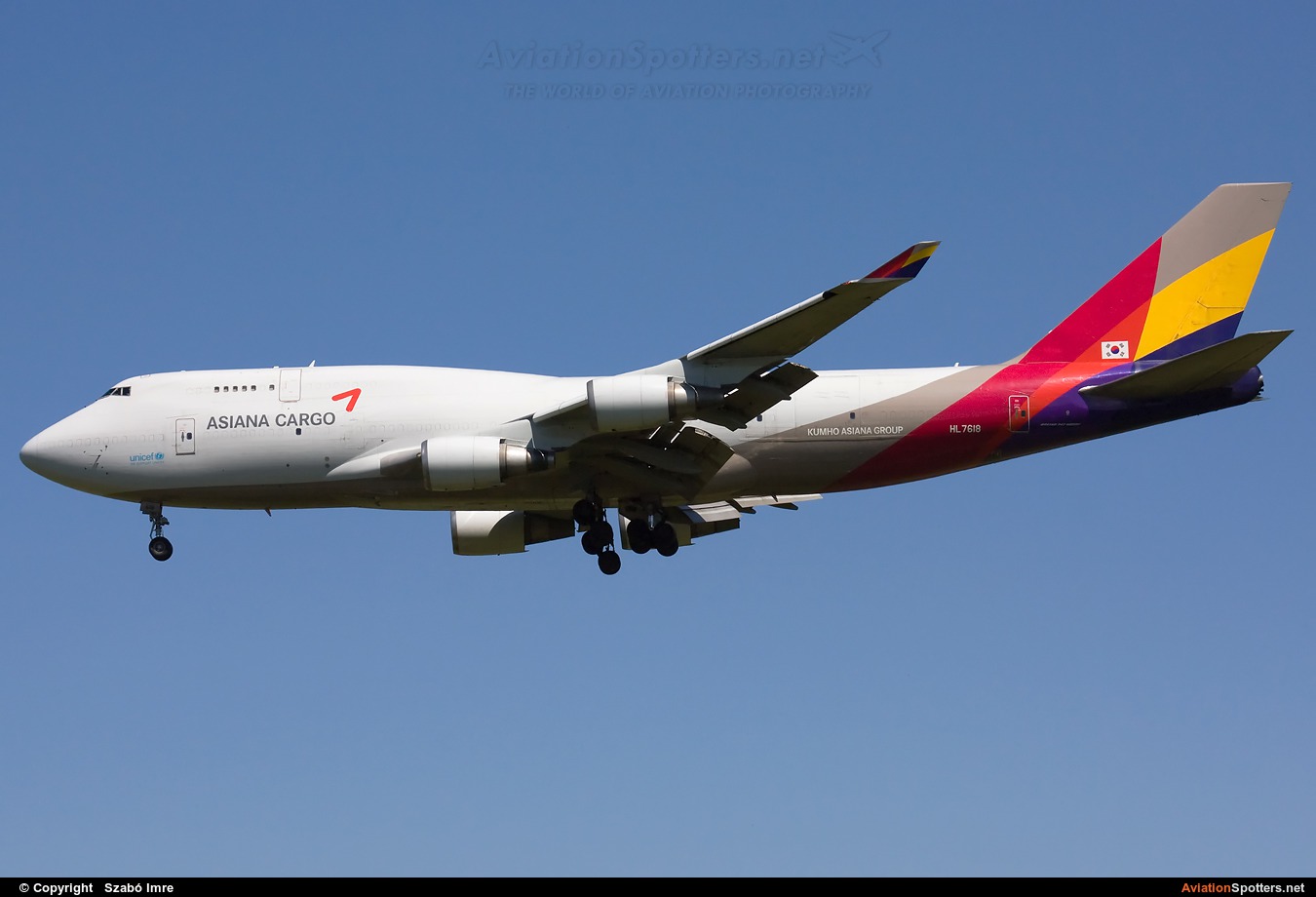Asiana Airlines  -  747-400SF  (HL7618) By Szabó Imre (SzImre71)