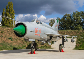 Mikoyan-Gurevich - MiG-21MF (9512) - szuh jozsef