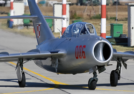 Mikoyan-Gurevich - MiG-15 UTI (SP-YNZ) - szuh jozsef