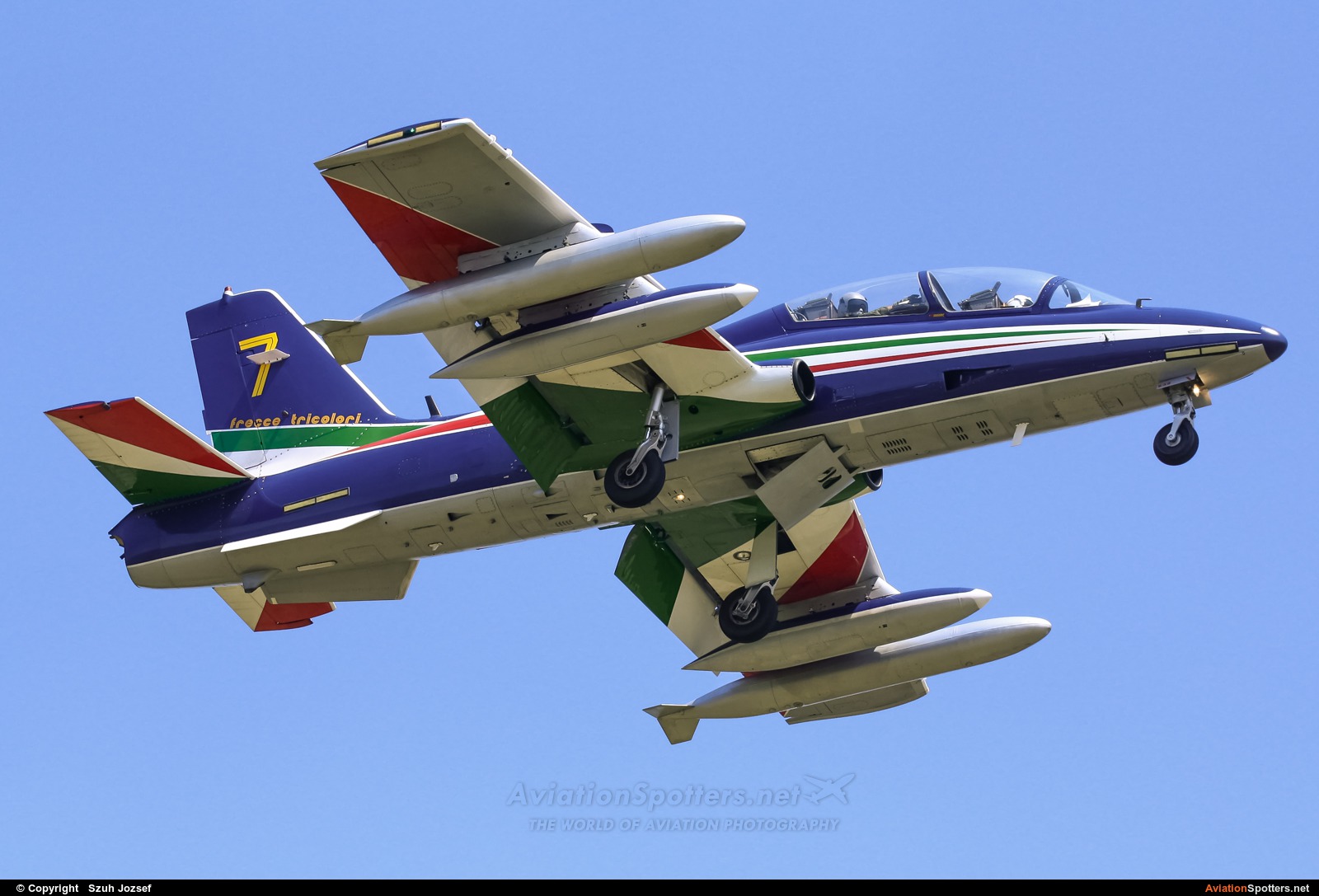 Italy - Air Force : Frecce Tricolori  -  MB-339-A-PAN  (MM54538) By Szuh Jozsef (szuh jozsef)
