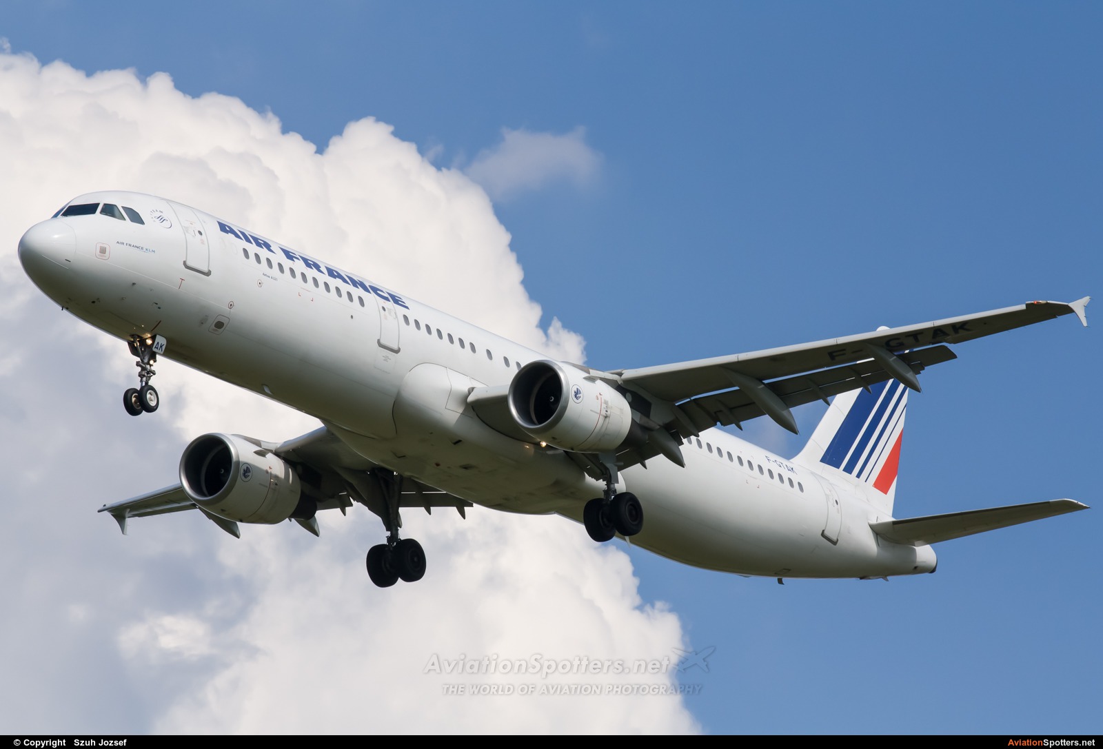 Air France  -  A321-211  (F-GTAK) By Szuh Jozsef (szuh jozsef)