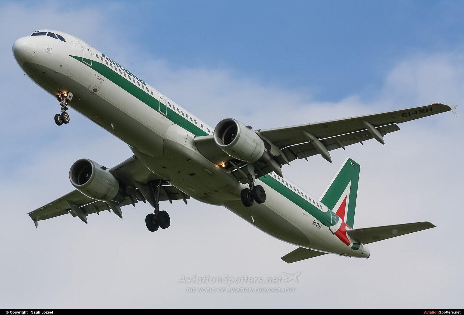 Alitalia  -  A321  (EI-IXH) By Szuh Jozsef (szuh jozsef)
