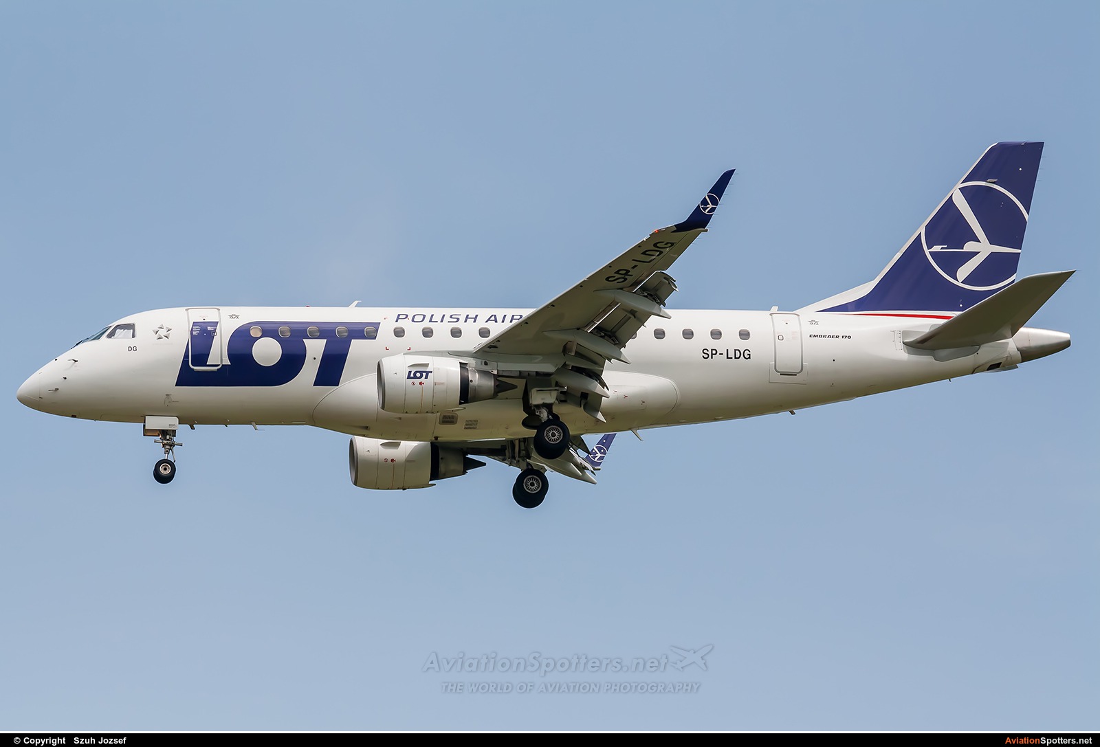LOT - Polish Airlines  -  170  (SP-LDG) By Szuh Jozsef (szuh jozsef)